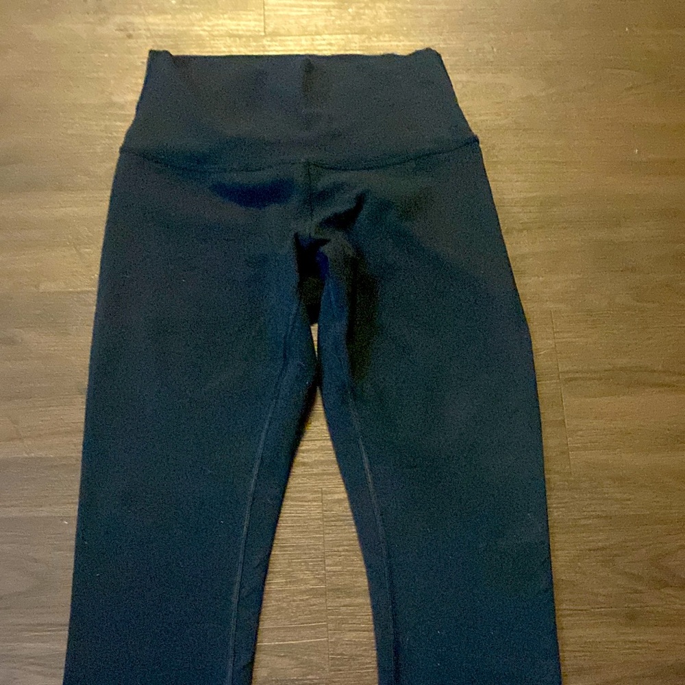 Lululemon aligne leggings black size 4